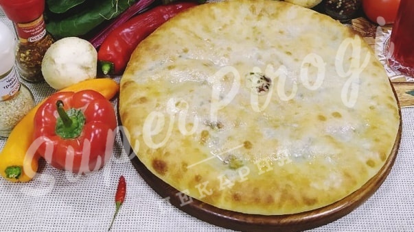 Осетинский пирог с картошкой и зеленым луком Изображение 4