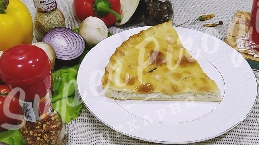 Осетинский пирог с курицей, грибами и сыром Изображение 1