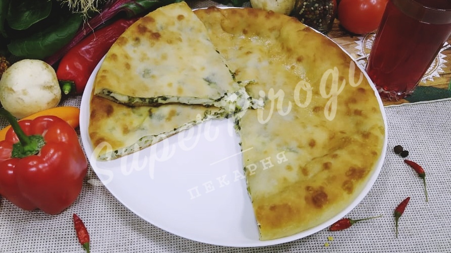Осетинский пирог с сыром и зеленым луком Изображение 1