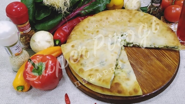 Осетинский пирог со свекольными листьями и сыром Изображение 3