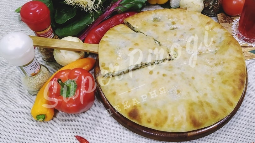 Осетинский пирог со свекольными листьями и сыром Изображение 4
